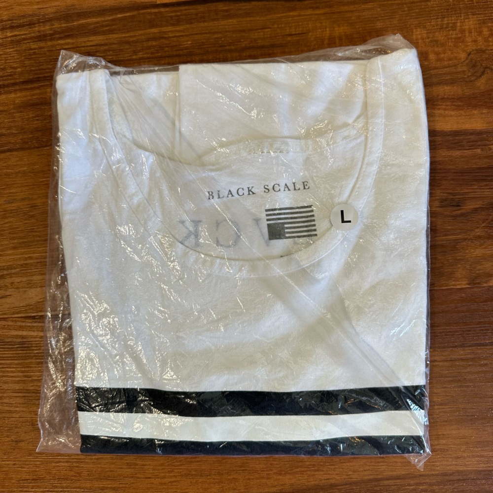 Black Scale Tank Top Large